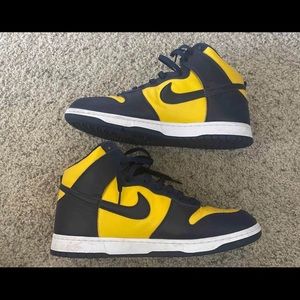 Nike Dunk High Michigan